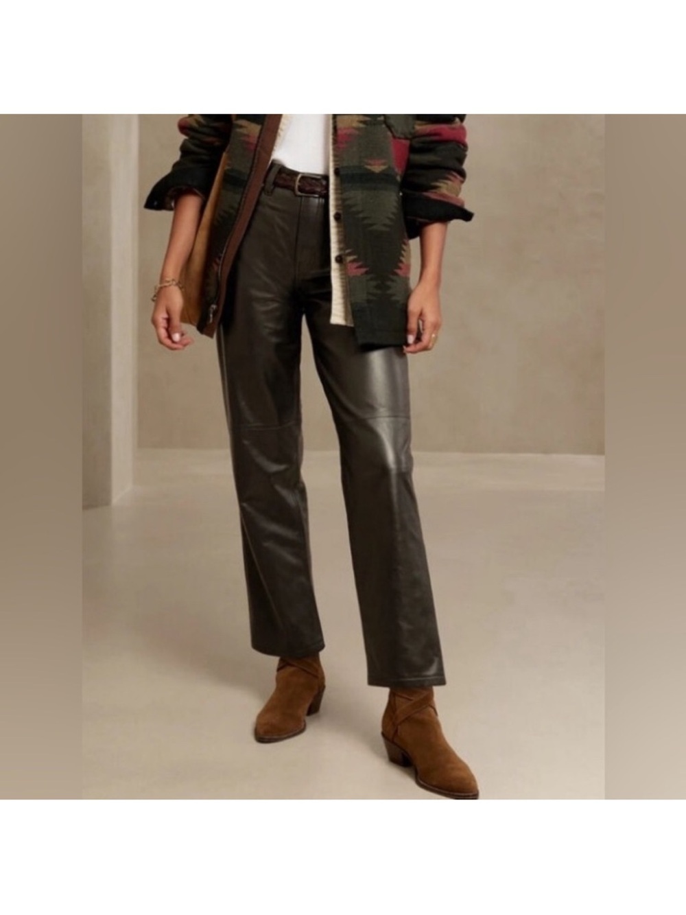 Banana Republic Genuine Leather Straight Leg Pants Size 27